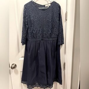 Women’s size 2 XL lace cocktail dress